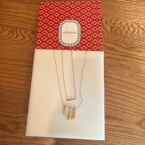 Stella and Dot Rebel Cluster Necklace Gold
